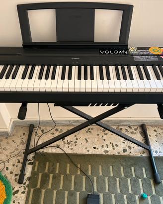Yamaha P-35