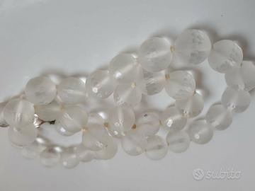 Collana di cristallo di rocca naturale