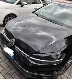 Volkswagen Golf Golf 7.5 1.0