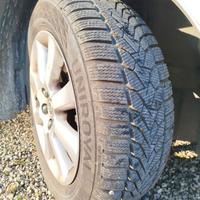 treno di gomme invernali quasi nuove