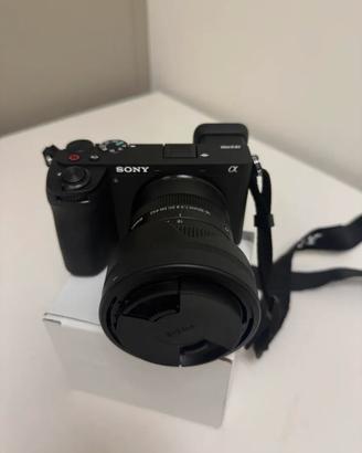Sony A6700 + SIGMA 18-50mm