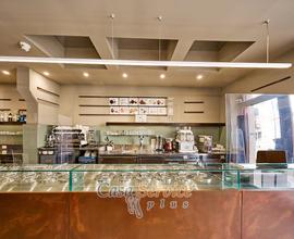 Attività di bar pasticceria pizzeria su Corso Roma