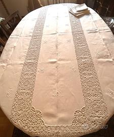 Tovaglia lino con ricamo superbo