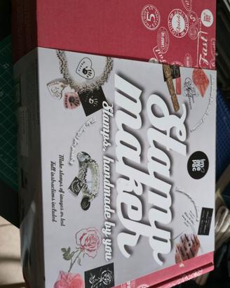 Stamp Maker - Kit per creare timbri personalizzati