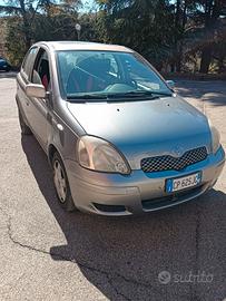 Toyota Yaris 2004