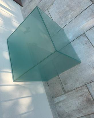 Cubo in vetro