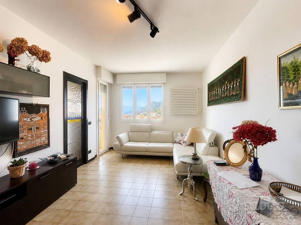 Apartment in Vallecrosia al Mare, Vallecrosia Alta - Vista 3