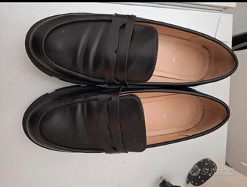 Mocassino similpelle nero Gogo shoes