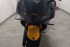 Honda CBR 954 RR FIREBLADE ( 2003 ) 38.000km 