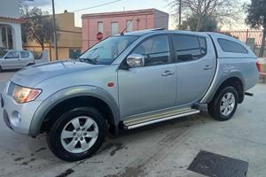 mitsubishi L200 DI-D 4X4 2.5 DIESEL 