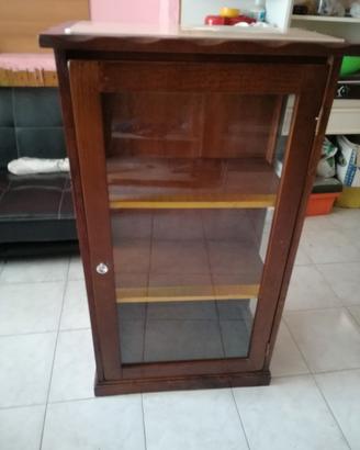vetrinetta in legno noce 
