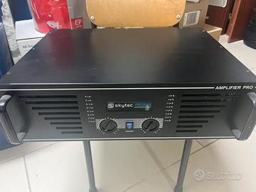 Amplificatore Skytec PRO 2000
