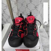 Scarpe daiwa pesca adatta a tutti i tipi di pesca