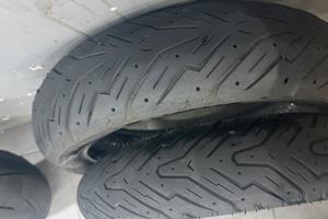 Gomme sh 350/300 honda 2025