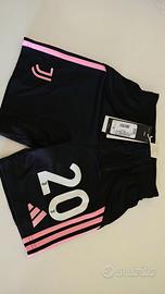 pantaloncino juventus taglia 9/10 anni nuovo