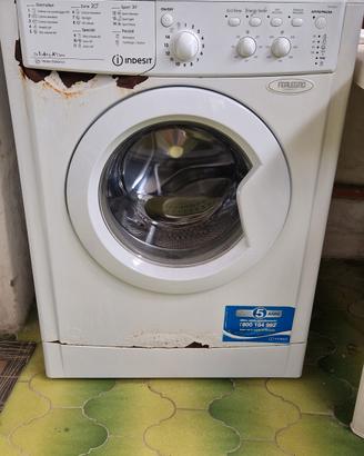 Lavatrice indesit