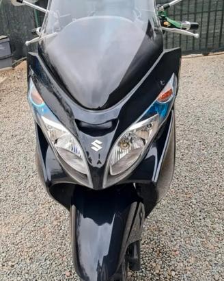Burgman 400