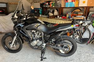 Honda Transalp XL700V