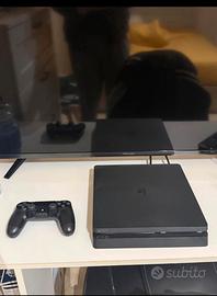 PlayStation 4 slim