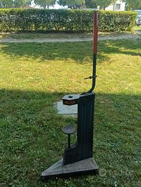 Macchina per imbottigliare vino