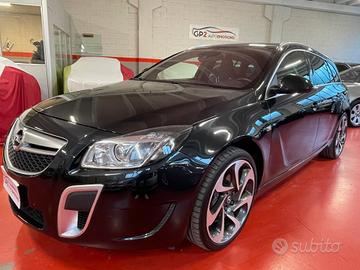 Opel Insignia 2.8 Turbo 4x4 325CV Sports Tourer OP
