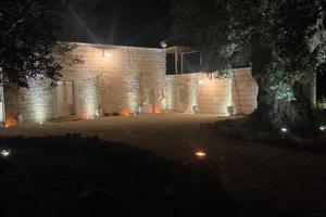 CASALE FRA GLI ULIVI con VISTA MARE