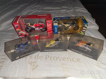 Modellini Moto Valentino Rossi #46