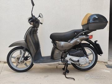 Aprilia Scarabeo