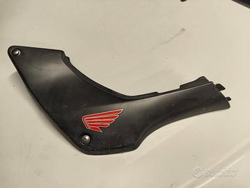 fianchetto sinistro Honda Hornet 2001