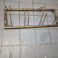 rastrelliera per quattro biciclette 