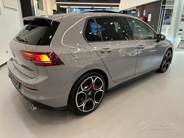 VOLKSWAGEN Golf GTI 2.0 TSI GTI DSG