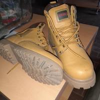 scarponi e stivali in pelle made in usa tg.42 nuov