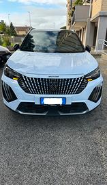 Peugeot 2008 1.2 hybrid GT