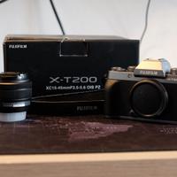 Fujifilm XT-200 + obiettivo 15-45mm