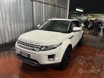 Land Rover Evoque 2.2 TD4 Prestige...FULL