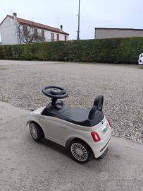 Macchinina fiat 500 cavalcabile bambini