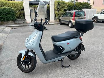 Scooter elettrico NIU MQi GT (125cc)