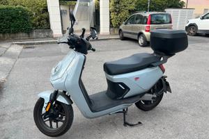 Scooter elettrico NIU MQi GT (125cc)