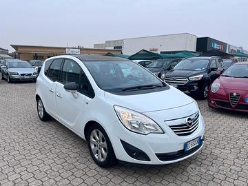 Opel Meriva 1.3 CDTI 95CV ecoFLEX Cosmo