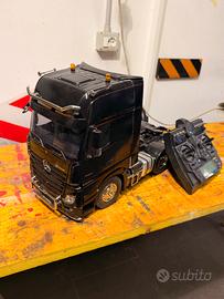 Mercedea actros tamiya 1/14 rc