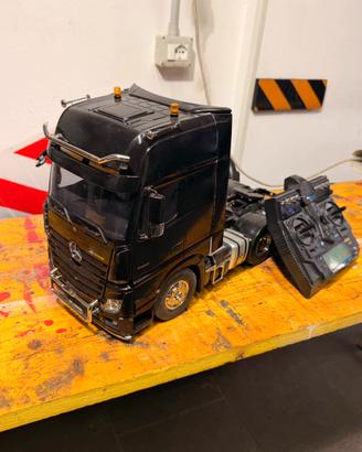 Mercedea actros tamiya 1/14 rc