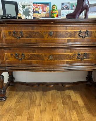 Comò Antico Legno Massello con Intarsio Barocchett