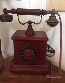 Telefono antico