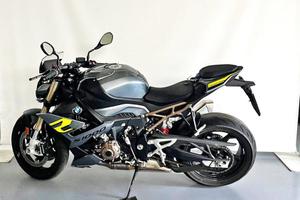 BMW s 1000 r Abs my21