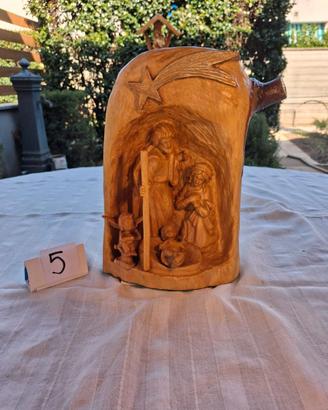 Natività in altorilievo in Platano e Ulivo