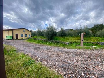 Immobile di 100 m² a Zafferana Etnea