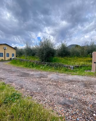 Immobile di 100 m² a Zafferana Etnea