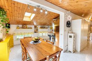 Appartamento di 150 m² con 3 locali e box auto a B