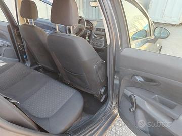 fiat grande punto 