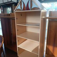 Arredamento per negozio abbigliamento 